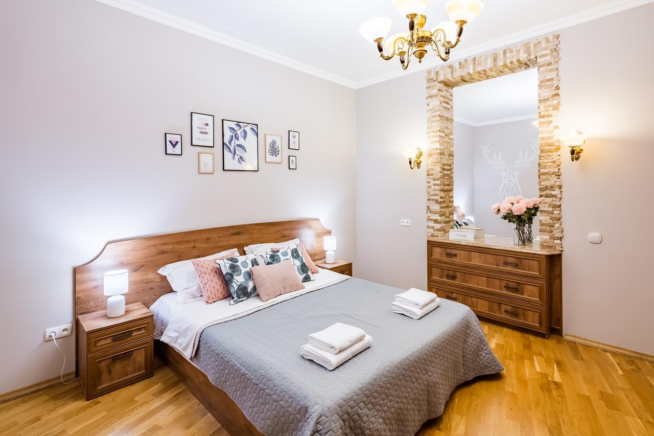 High Castle Apartment Львов Экстерьер фото